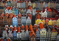 Bunte Altstadtfassaden in Gdansk, Ostseemetropolen intensiv.