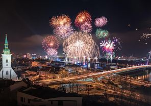Silvester 2026 an der Donau