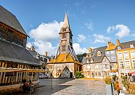 Ausflugstipp: Honfleur, Historisches Zentrum mit malerischen Fachwerkhäusern