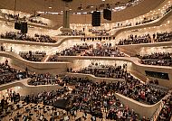 Großer Saal der Elbphilharmonie, Benjamin Bernheim im Großen Saal der Elbphilharmonie., Benjamin Bernheim im Großen Saal der Elbphilharmonie.