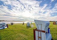 Büsum-Strandkorb-Sonnenuntergang-Lagune