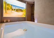 SPA Floating