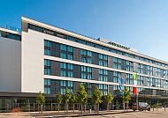 ATLANTIC Congress Hotel, Aussenansicht, ATLANTIC Congress Hotel Essen, moderne Außenansicht bei Sonnenschein., ATLANTIC Congress Hotel Essen, moderne Außenansicht bei Sonnenschein.